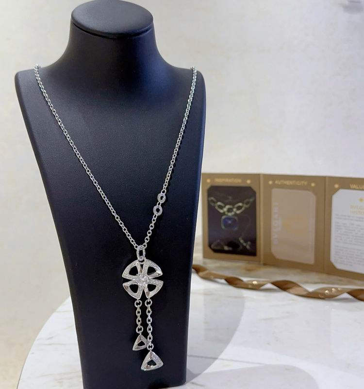 Bvlgari necklace 04yxh29 (3)