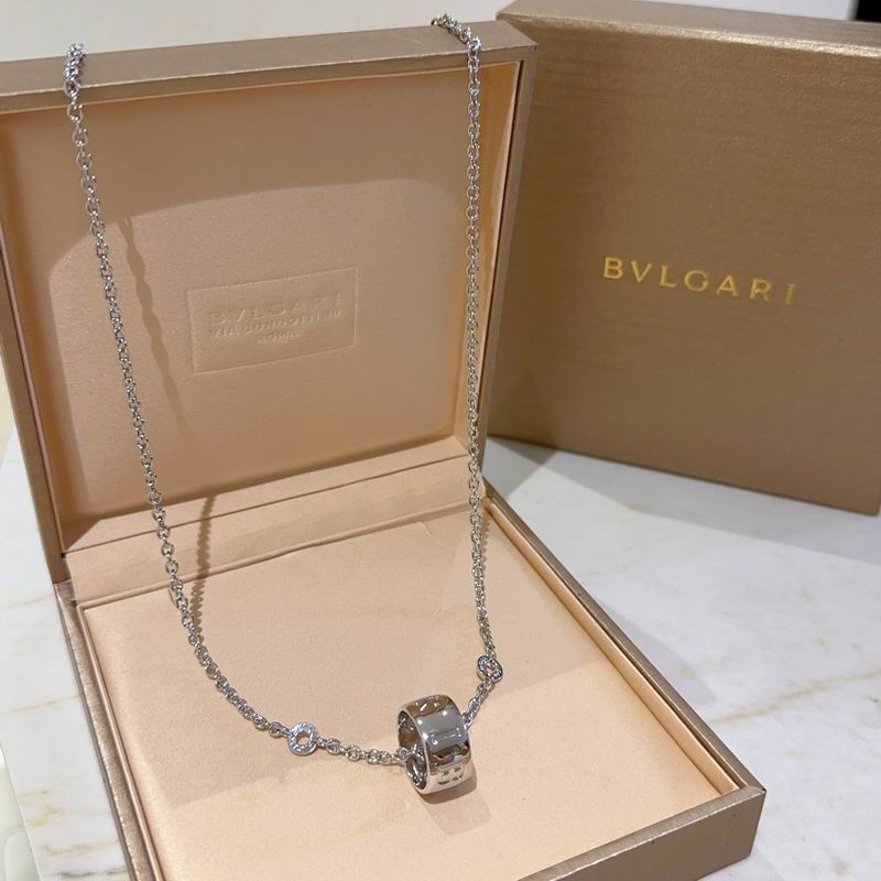 Bvlgari necklace 04yxh34 (2)