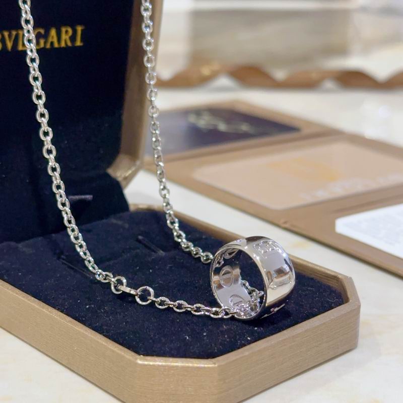 Bvlgari necklace 04yxh34 (3)