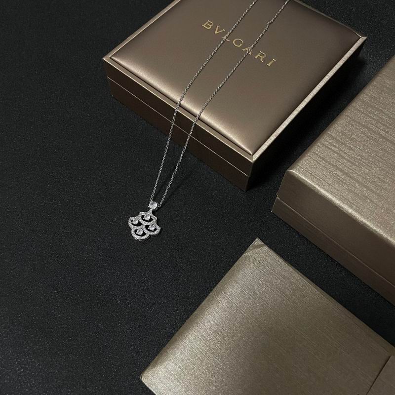 Bvlgari necklace 04yxh35 (1)