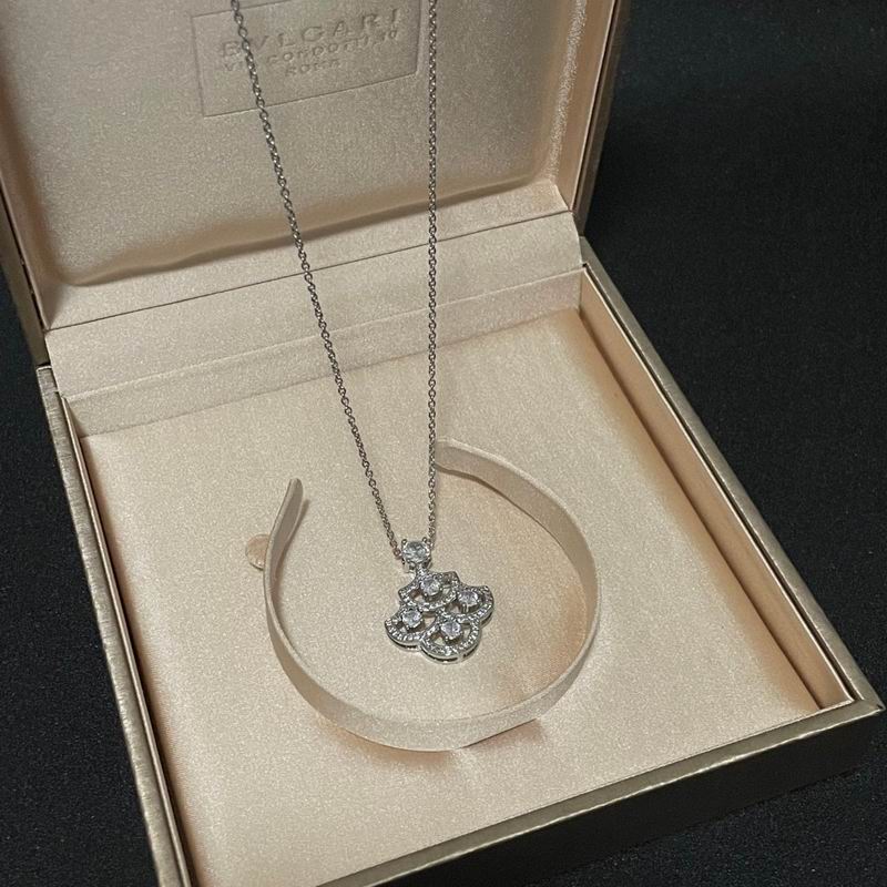 Bvlgari necklace 04yxh35 (3)