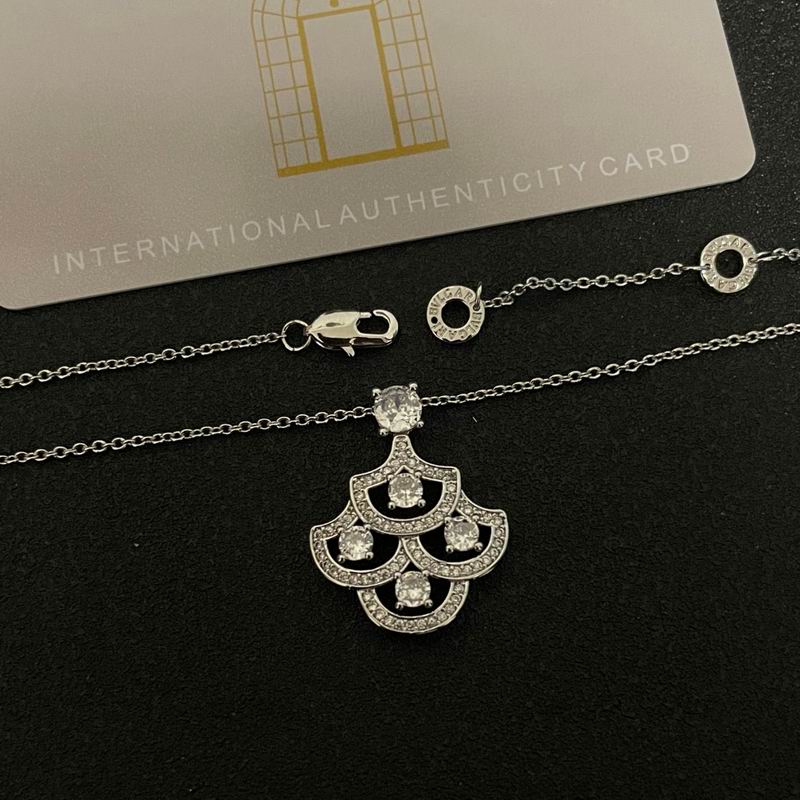 Bvlgari necklace 04yxh35 (4)
