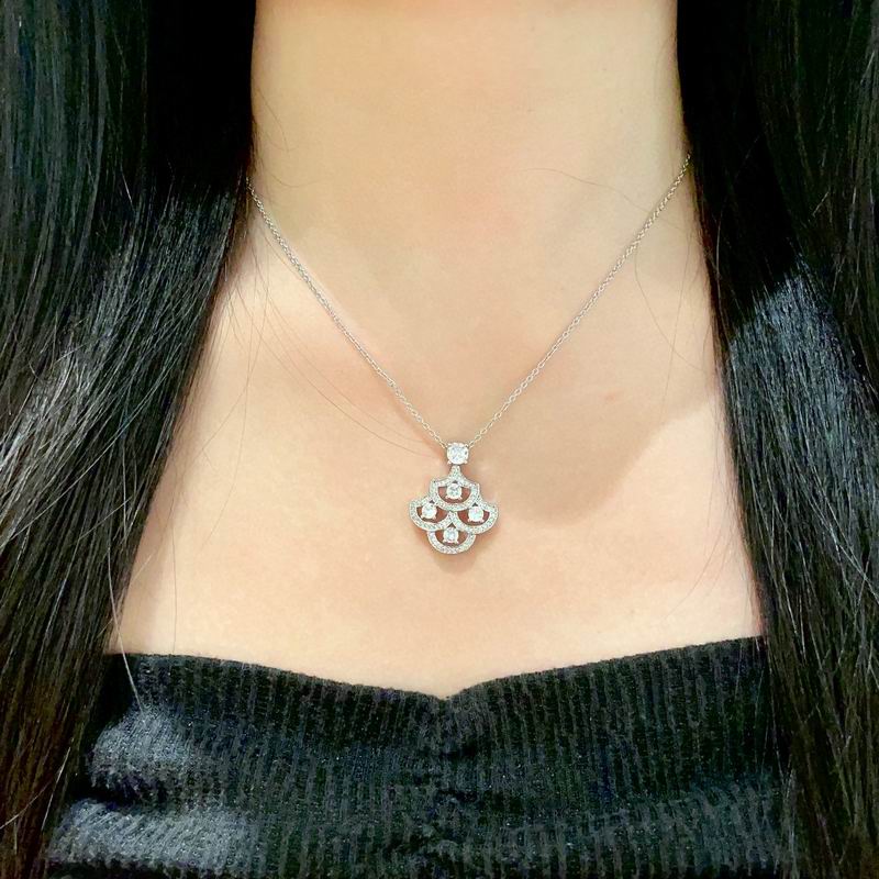 Bvlgari necklace 04yxh35 (5)