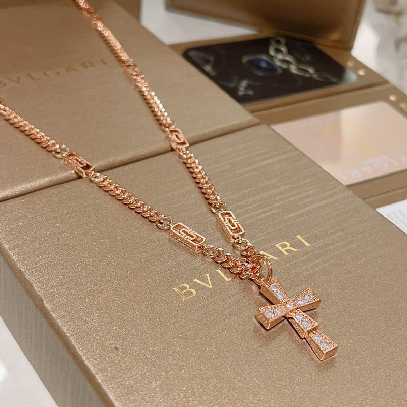Bvlgari necklace 04yxh37 (1)