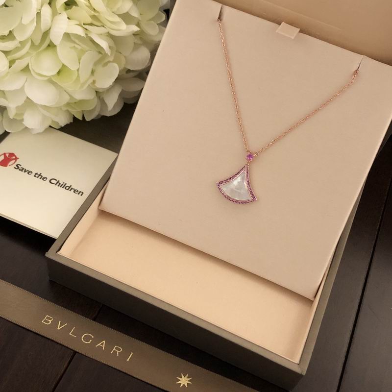 Bvlgari necklace 04yxh38 (3)