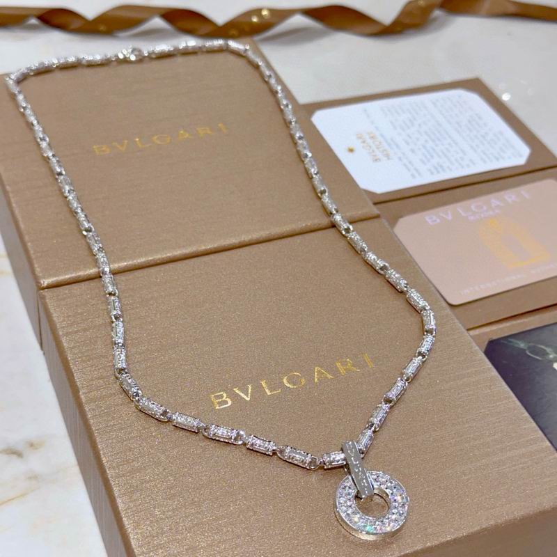 Bvlgari necklace 04yxh39 (1)