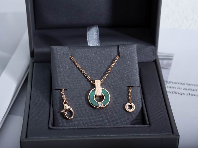 Bvlgari necklace 04yxh41 (10)