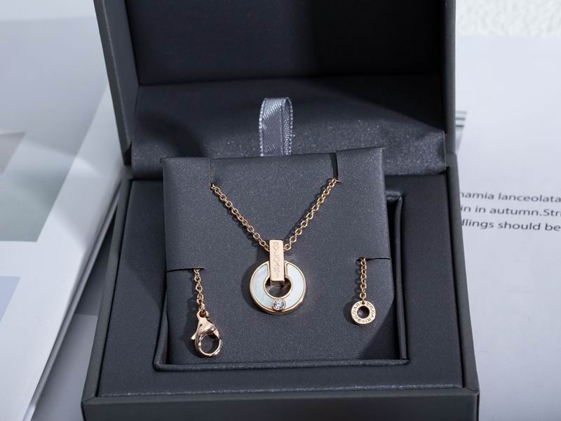 Bvlgari necklace 04yxh41 (3)