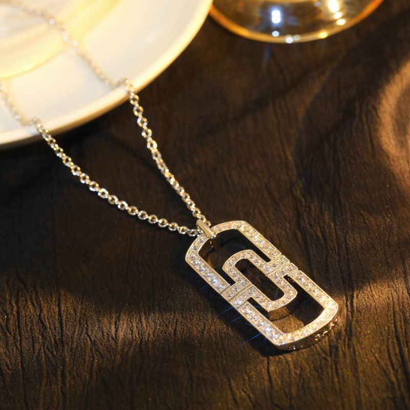 Bvlgari necklace 04yxh43 (2)