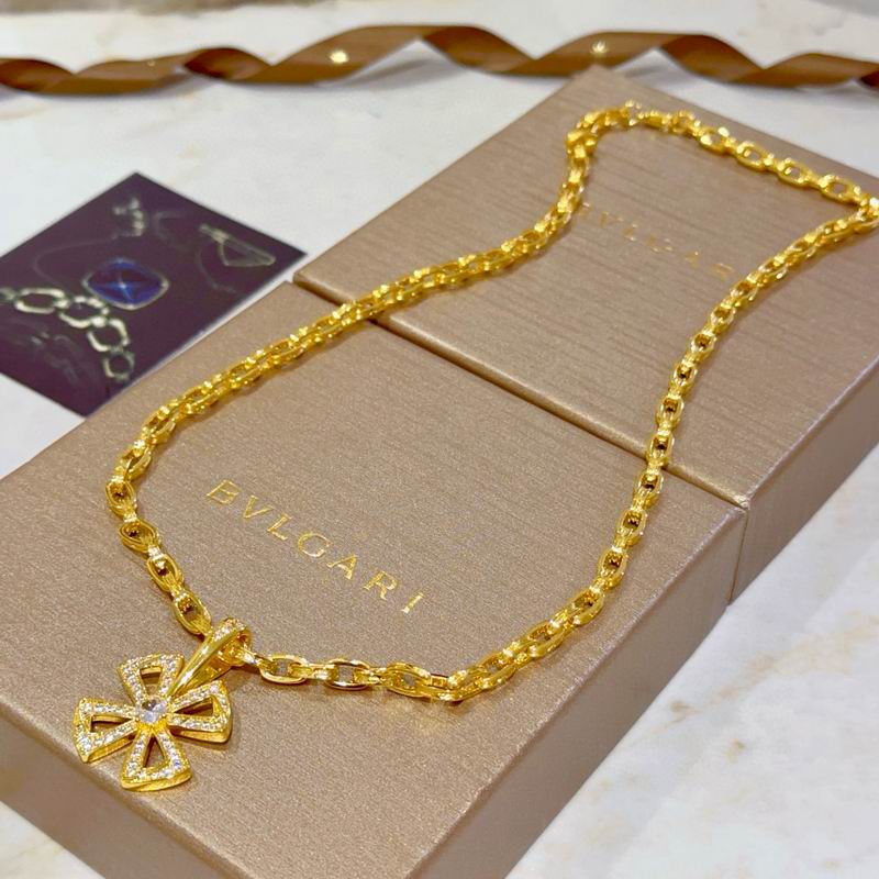 Bvlgari necklace 04yxh46 (5)