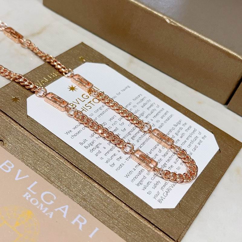 Bvlgari necklace 04yxh48 (1)