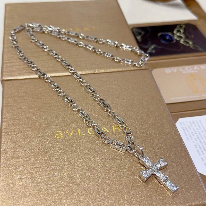 Bvlgari necklace 04yxh51 (1)