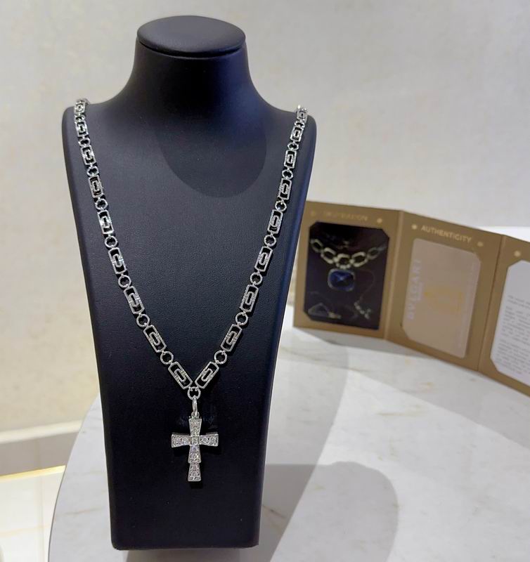 Bvlgari necklace 04yxh51 (4)