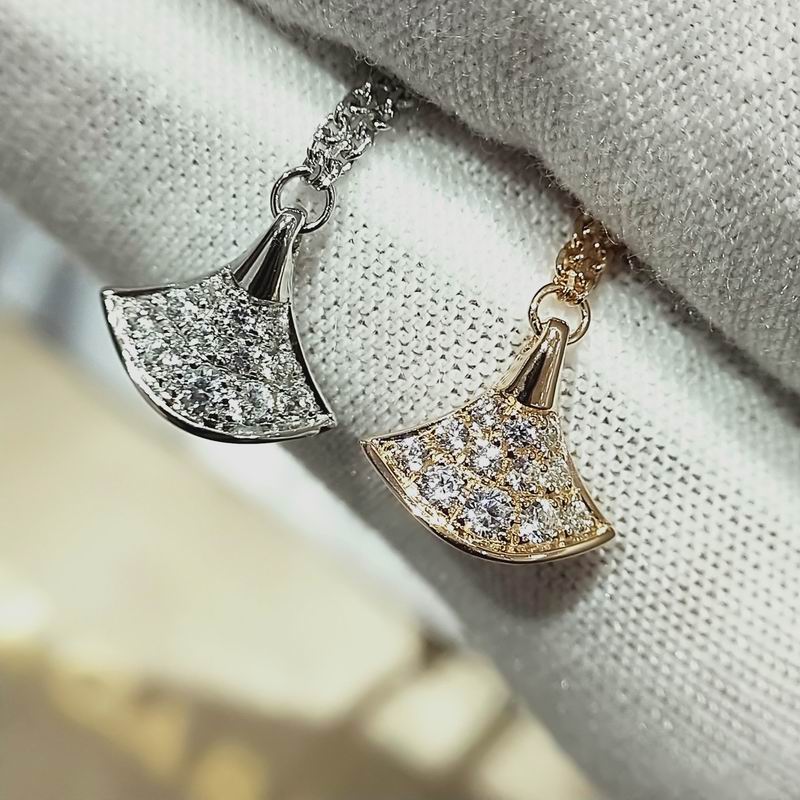 Bvlgari necklace 05yxh01 (10)