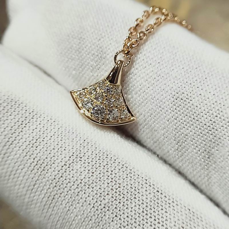 Bvlgari necklace 05yxh01 (2)