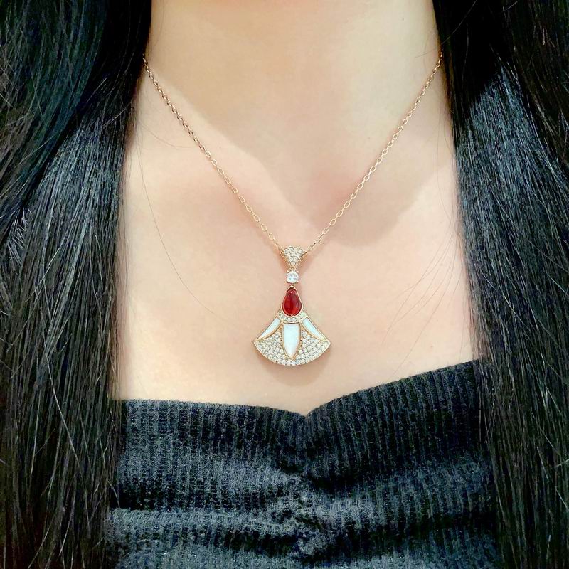 Bvlgari necklace 05yxh02 (5)