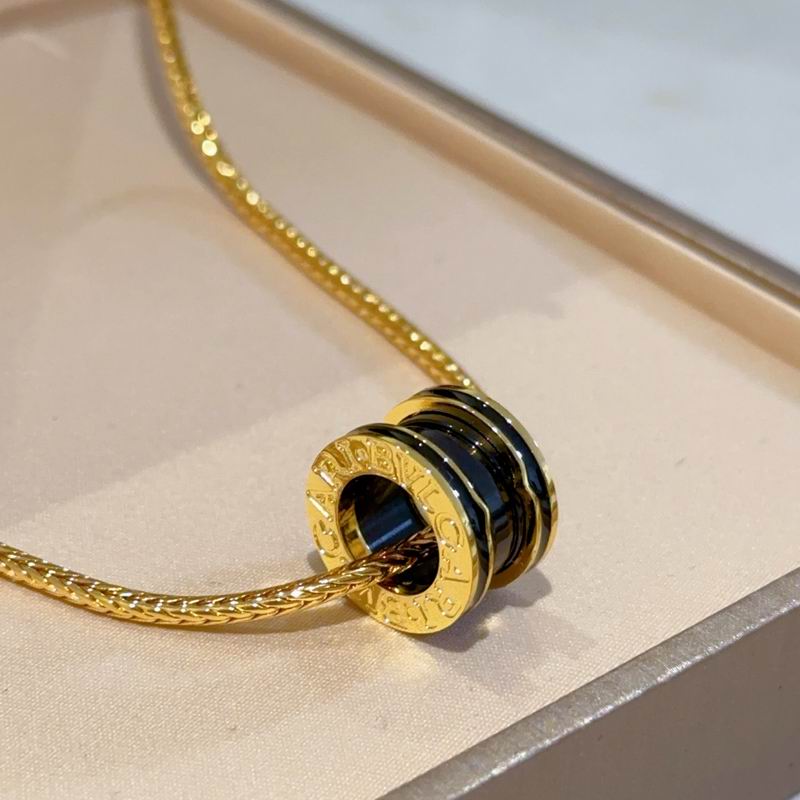 Bvlgari necklace 05yxh06 (2)