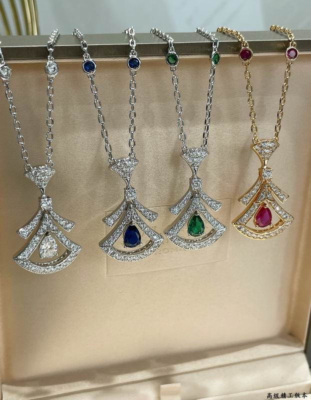 Bvlgari necklace 07yxh07 (1)