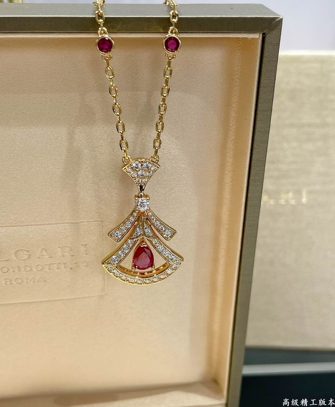 Bvlgari necklace 07yxh07 (17)