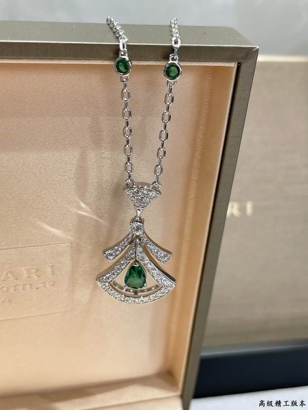 Bvlgari necklace 07yxh07 (5)
