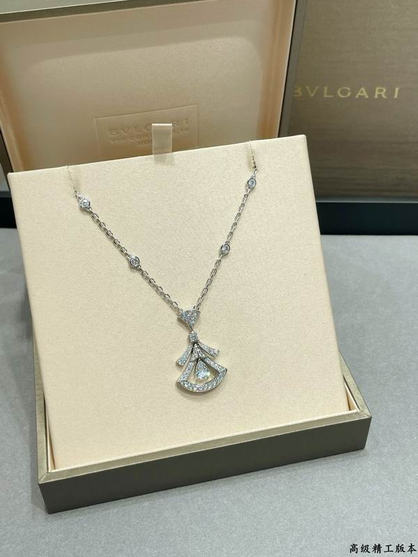 Bvlgari necklace 07yxh07 (7)