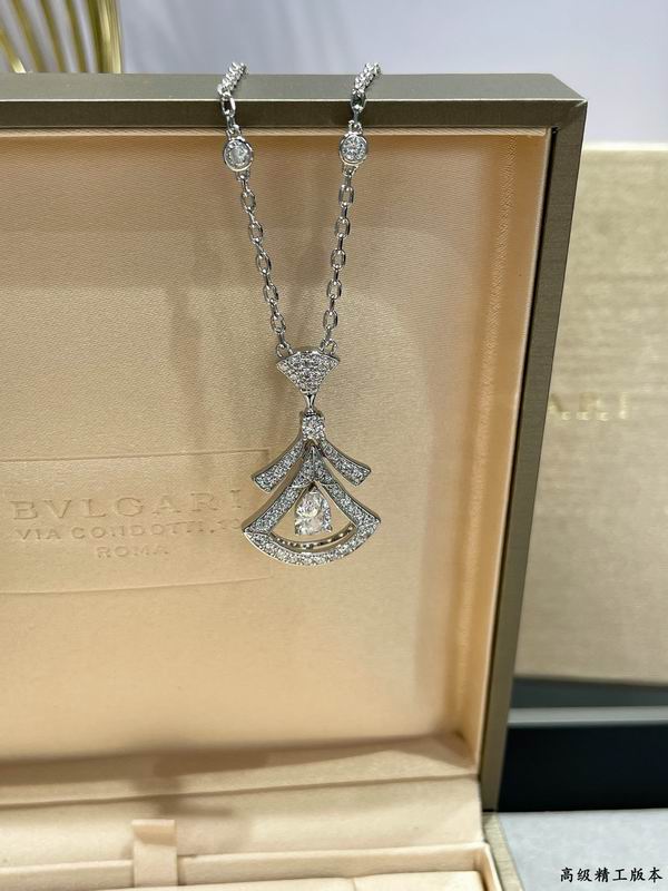 Bvlgari necklace 07yxh07 (9)