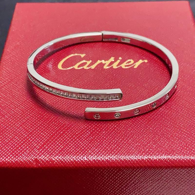 Cartier bracelet 04yxh05 (1)