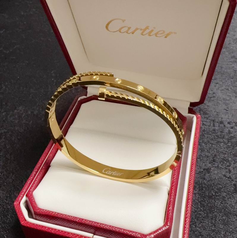 Cartier bracelet 05yxh05 (5)