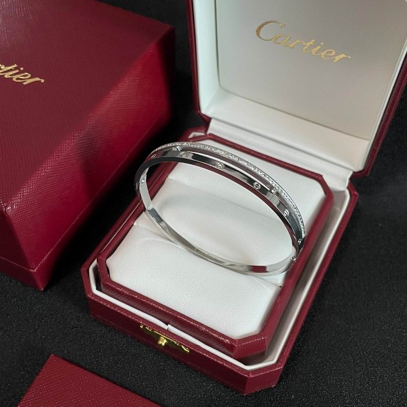 Cartier bracelet 05yxh08 (4)