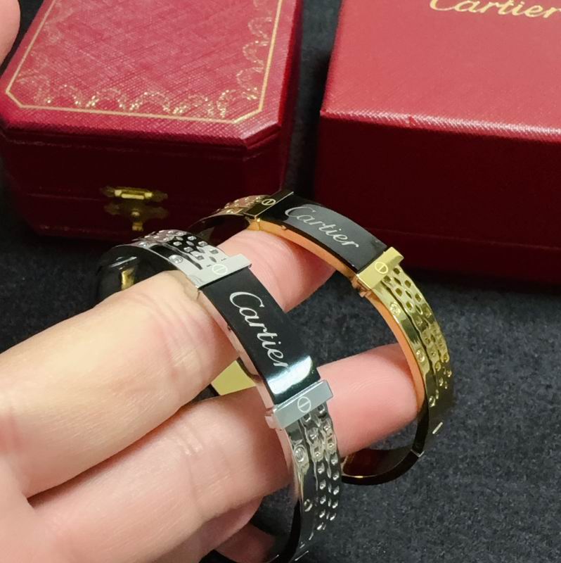 Cartier bracelet 05yxh09 (6)