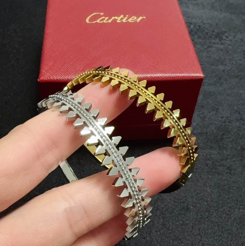 Cartier bracelet 05yxh10 (6)
