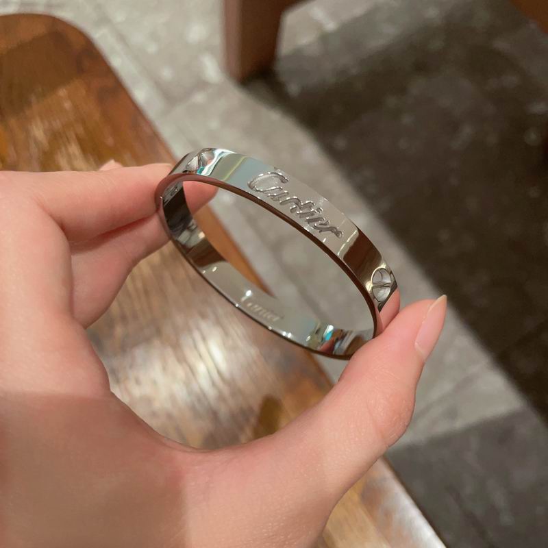 Cartier bracelet 06yxh09 (8)