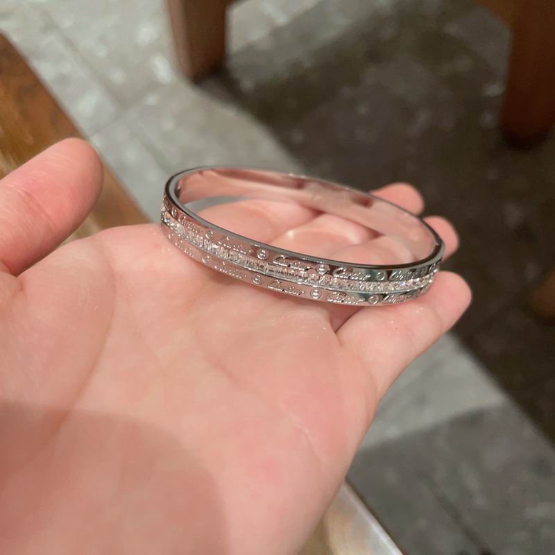 Cartier bracelet 06yxh10 (7)