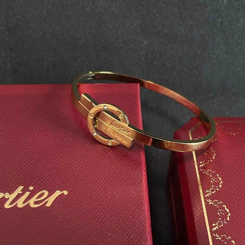 Cartier bracelet 06yxh11 (2)