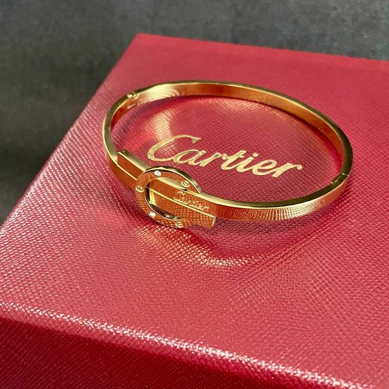 Cartier bracelet 06yxh11 (5)