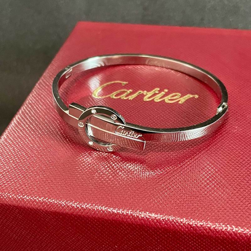 Cartier bracelet 06yxh11 (7)