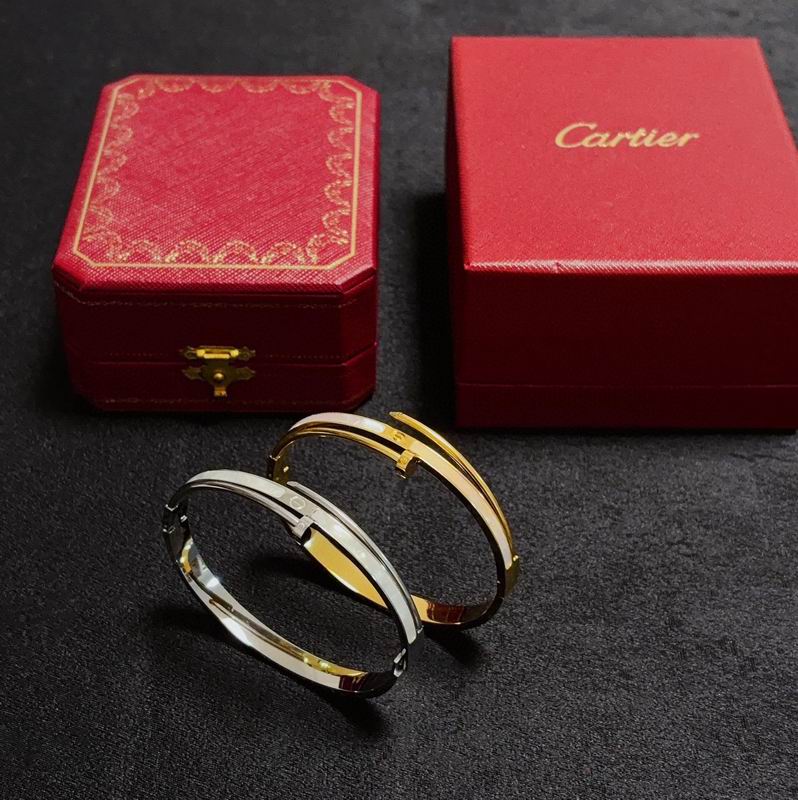 Cartier bracelet 07yxh02 (8)