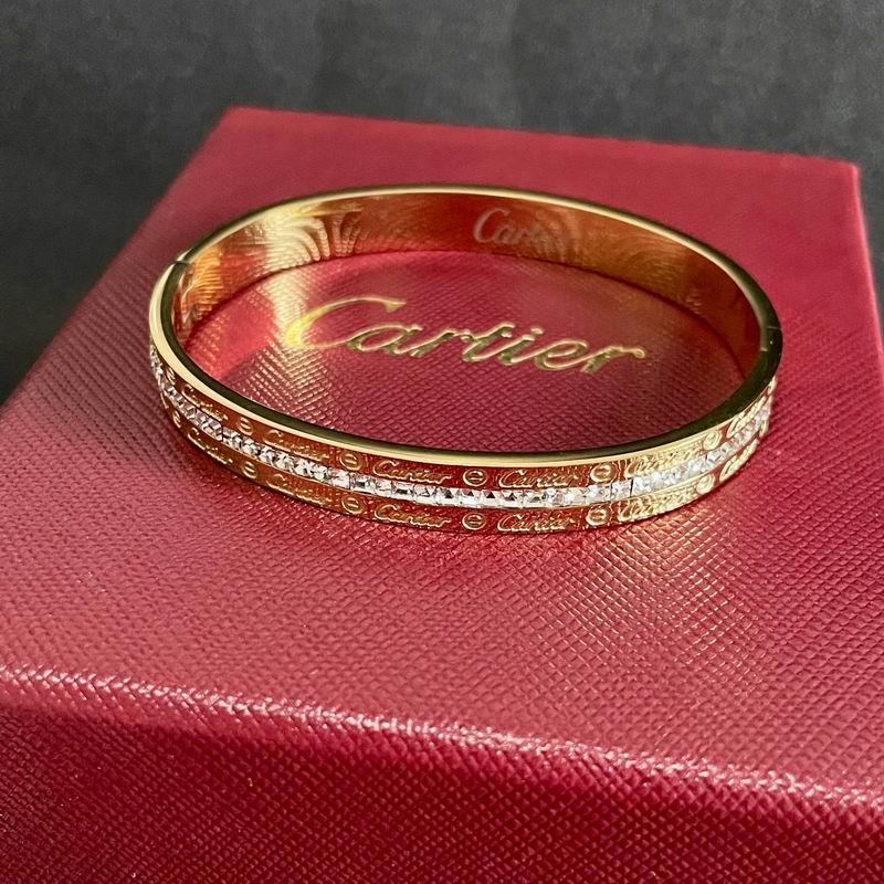 Cartier bracelet 07yxh03 (8)