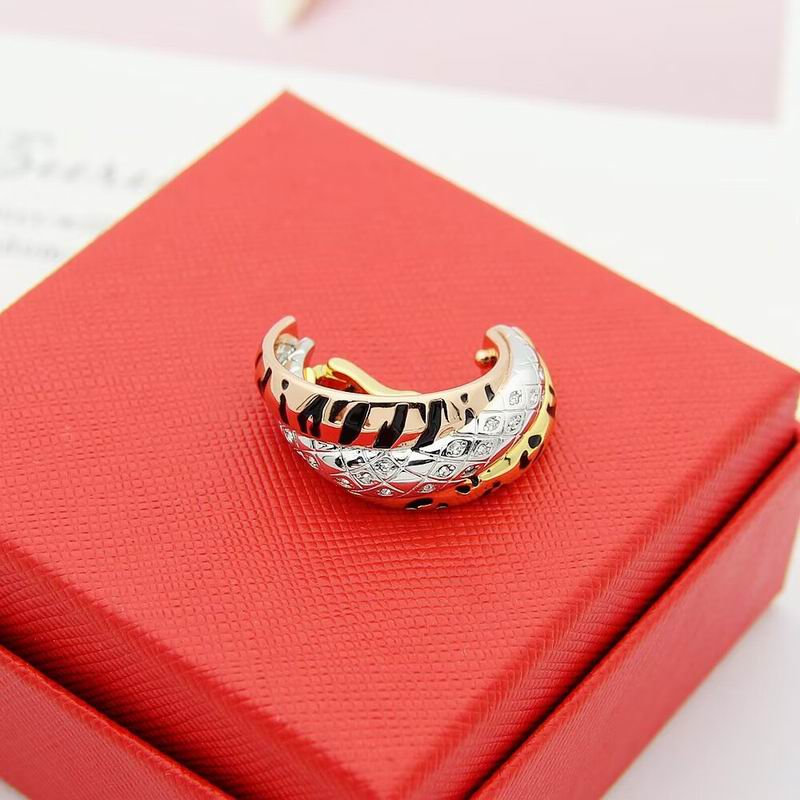 Cartier earring 07yxh02 (3)