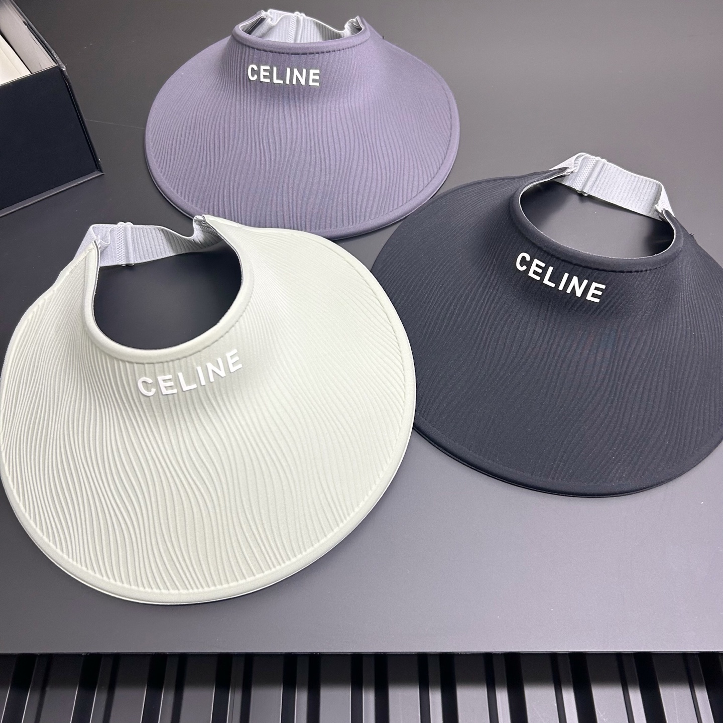 Celine Visor dx (542)