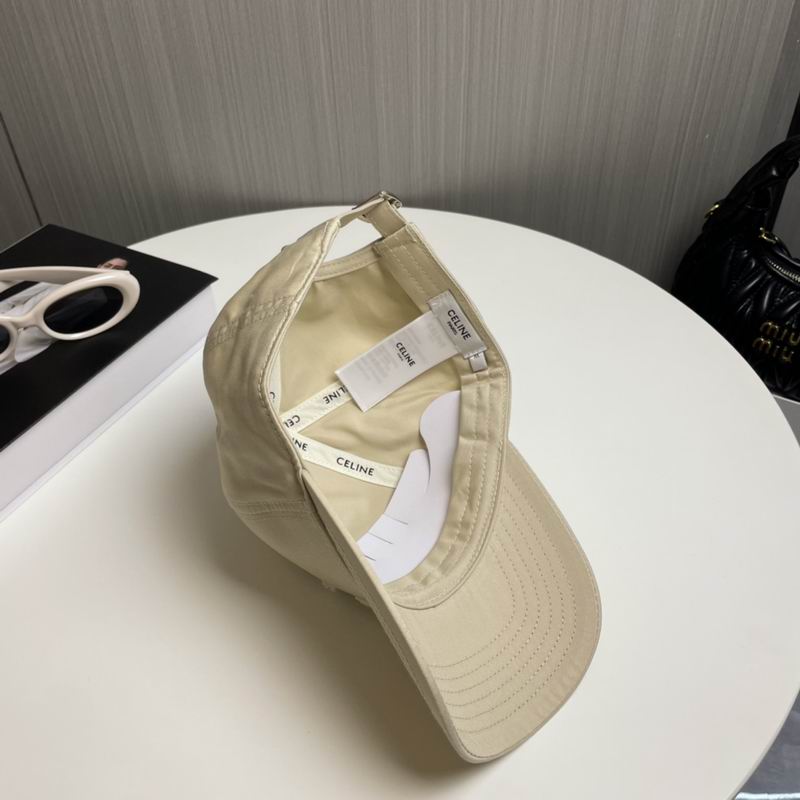 Celine cap dx (125)