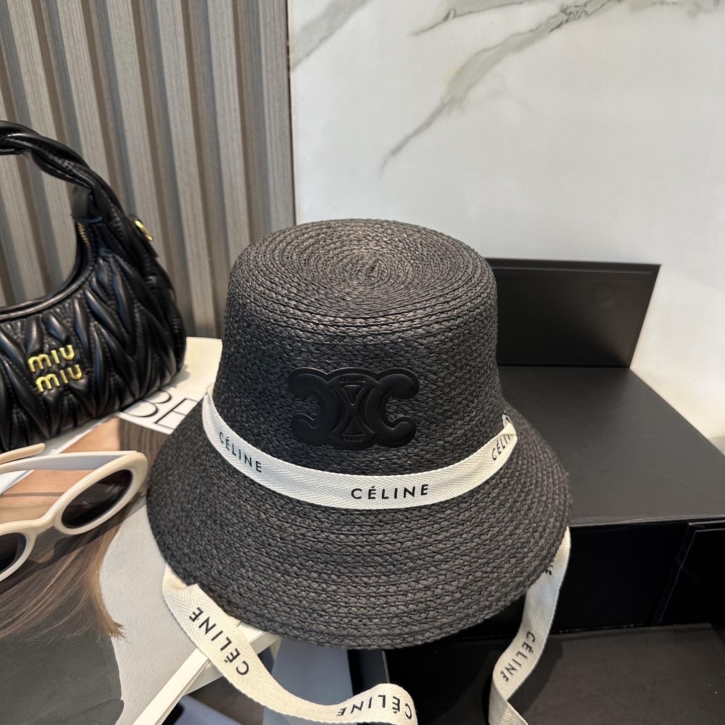 Celine top hat dx (57)