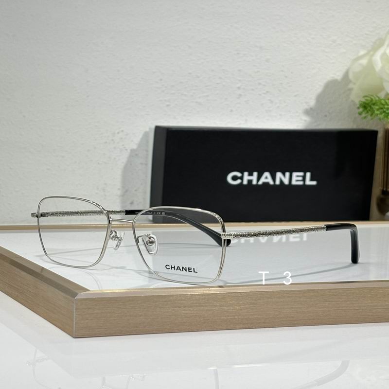 Chaenl 2216 55 17-135 c 06