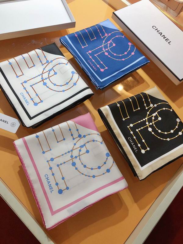 Chanel  silk scarf 90X90cm E (3)