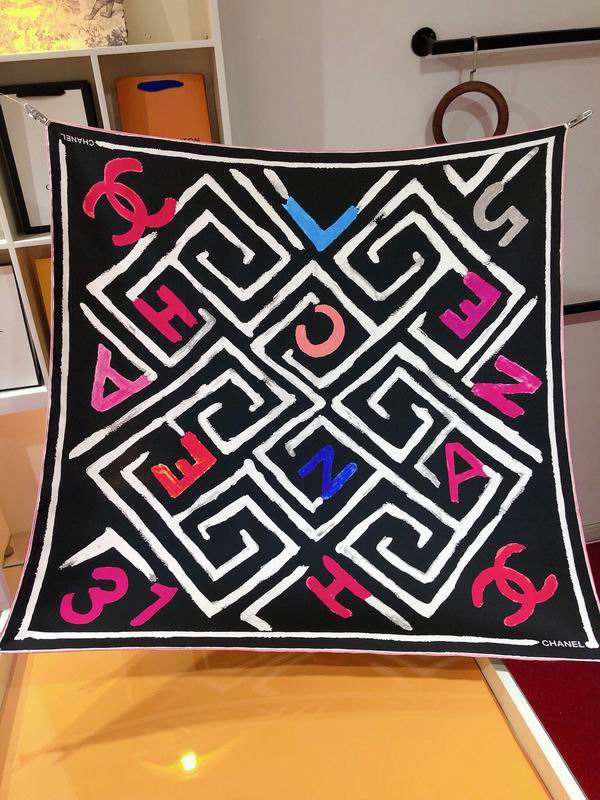 Chanel  silk scarf 90X90cm E (7)