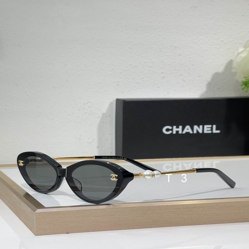 Chanel A95101 56 18-145 c02