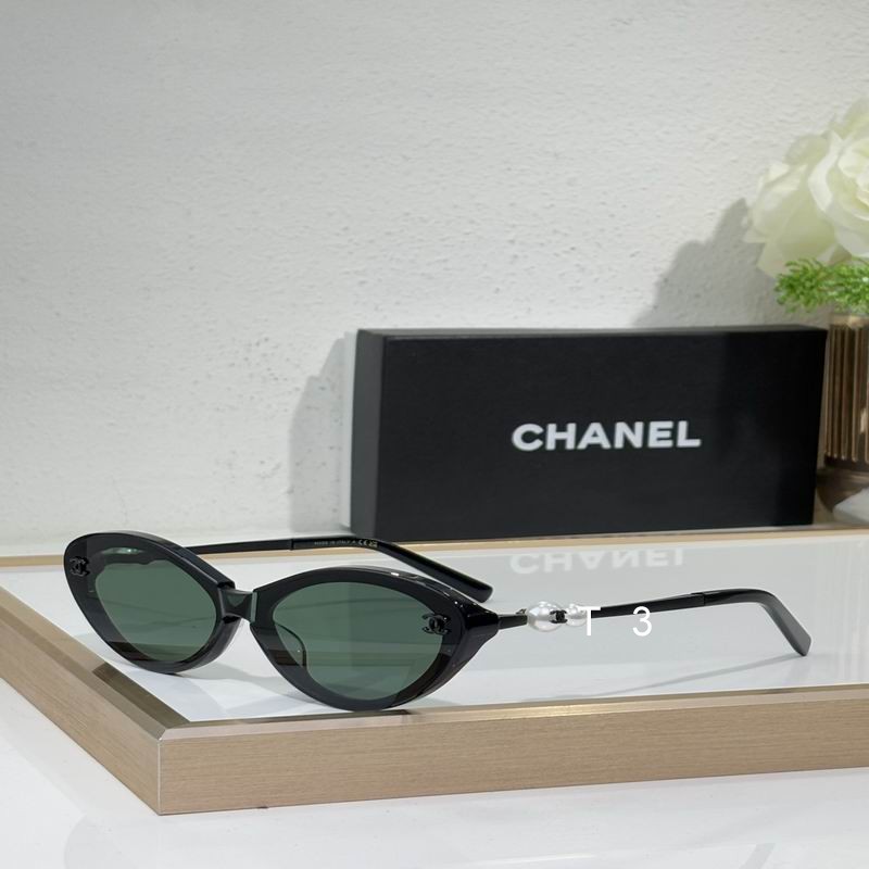 Chanel A95101 56 18-145 c05