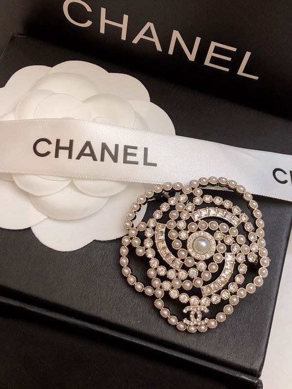 Chanel Brooch 05yxh02 (4)