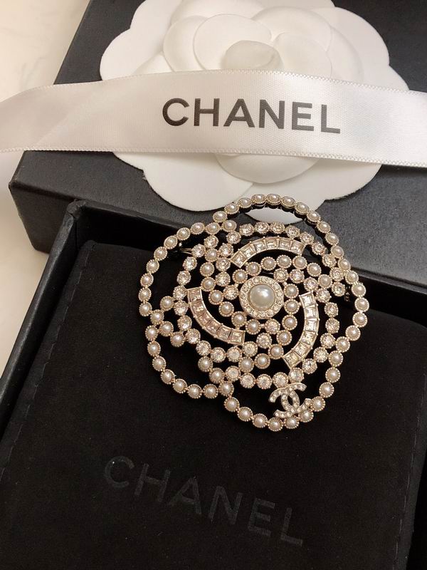 Chanel Brooch 05yxh02 (6)