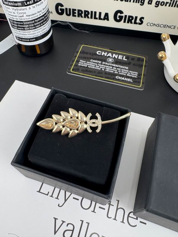 Chanel Brooch 05yxh05 (5)